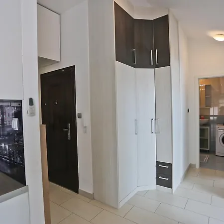 Zen Apartment